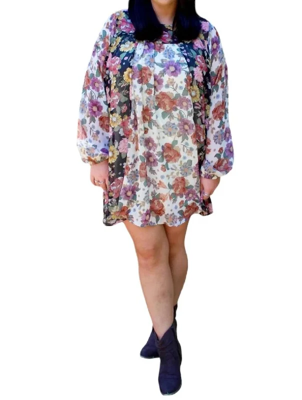 Face In The Crowd Floral Dress In Multi Color